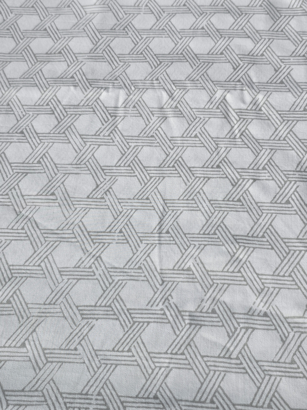 Serena & Lily Light Gray Geometric Flat Sheet.   King